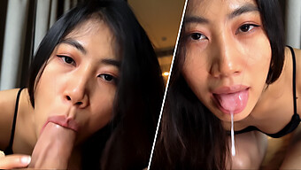 Asiatisk Tonåring Ger En Handsfree Avsugning Och Sväljer Sperma I Pov